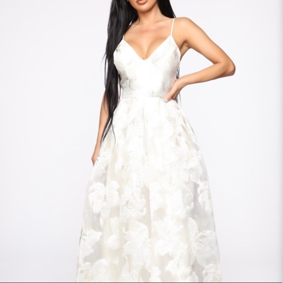 Bells Are Ringing Floral Gown-Ivory - Picture 2 of 5